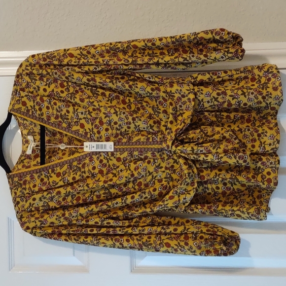 Peplum blouse with front tie - Picture 4 of 10